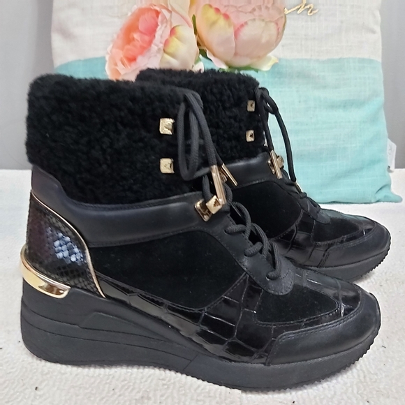 Michael Kors black leather suede wedge high top sneakers lace up gold trim - Picture 2 of 11